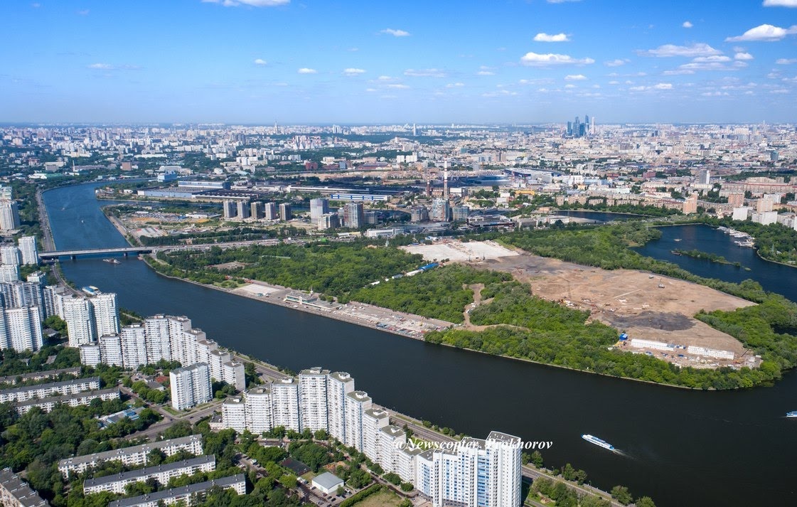 Нагатинская пойма в москве