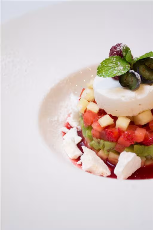 Тар-тар из свежих фруктов (ресторан Поло)