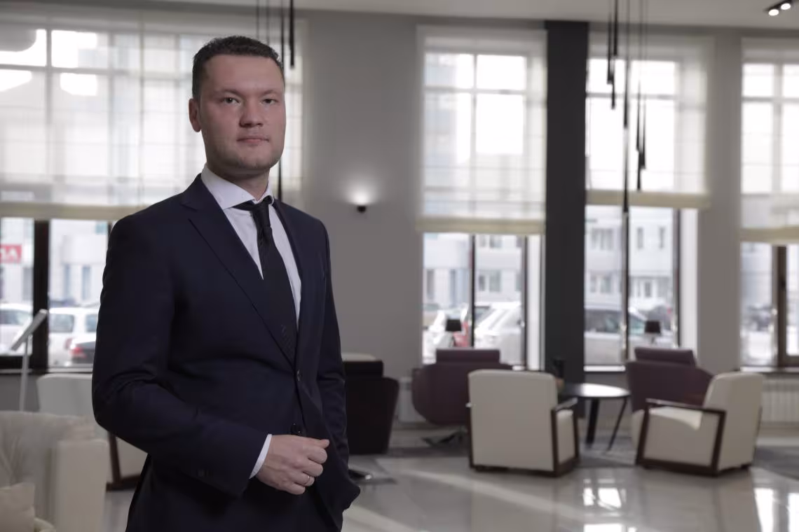 Олег Прасов